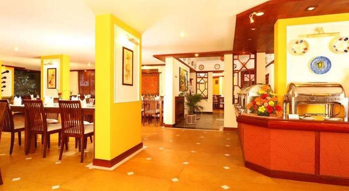 Riviera Suites